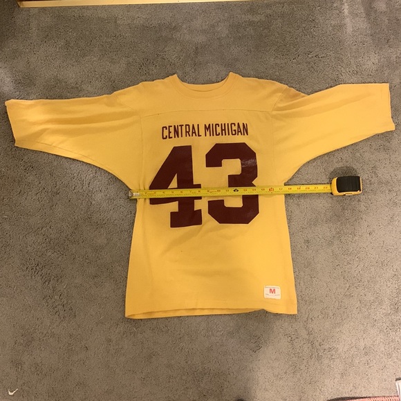 Rare Vintage 70’s Champion Central Michigan CMU Football Tee-Shirt Size M Yellow - Picture 8 of 8
